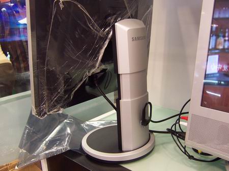 ���ǣ�Samsung��940BͼƬ���� ��2�� -ZOL�йش����ߵ�2��