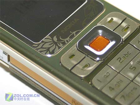 ŵ���ǣ�NOKIA��7360ͼƬ���� ��25�� -ZOL�йش����ߵ�25��