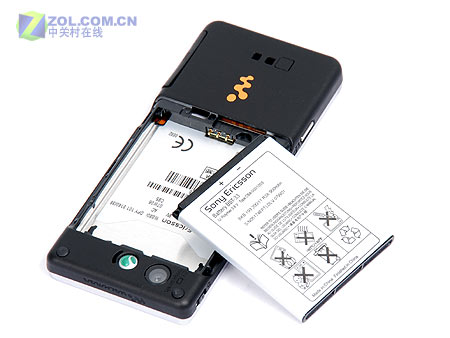 ���ᰮ���ţ�Sony Ericsson��W888cͼƬ���� ��75�� -ZOL�йش����ߵ�75��