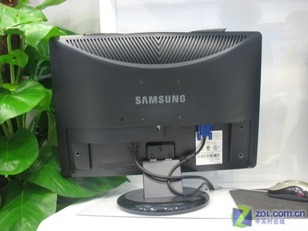 ���ǣ�Samsung��931BWͼƬ���� ��8�� -ZOL�йش����ߵ�8��