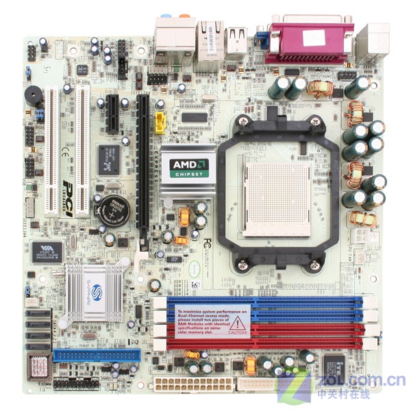 CeBIT 2007:����չʾAMD 690G��������ͼƬ����,ͼ2-ZOL�йش����ߵ�2��