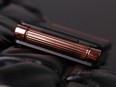 高端奢华翻盖经典 三星W2013报价9800元