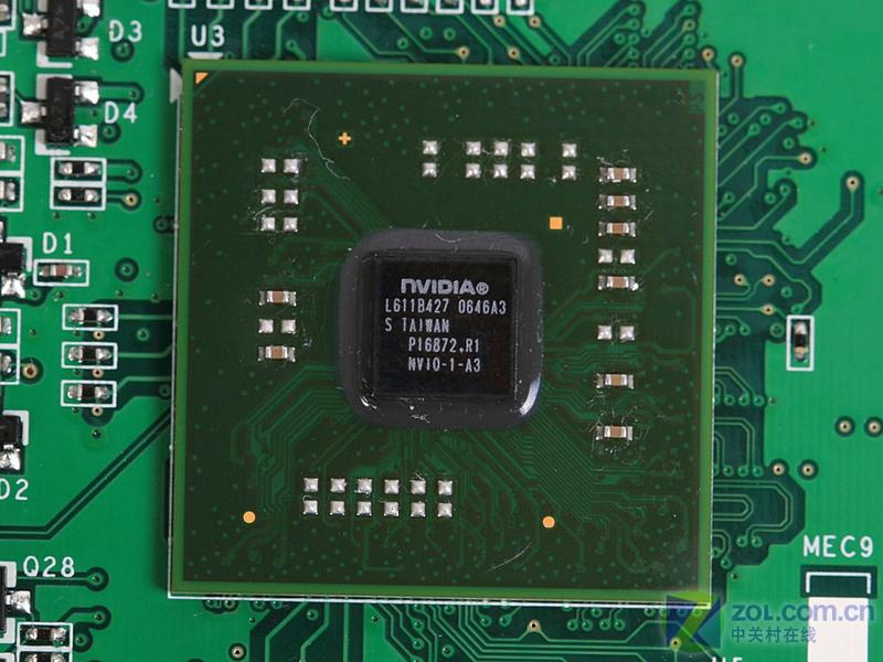 ��˶��ASUS��EN8800GTX AquaTankͼƬ���� ��5�� -ZOL�йش����ߵ�5��
