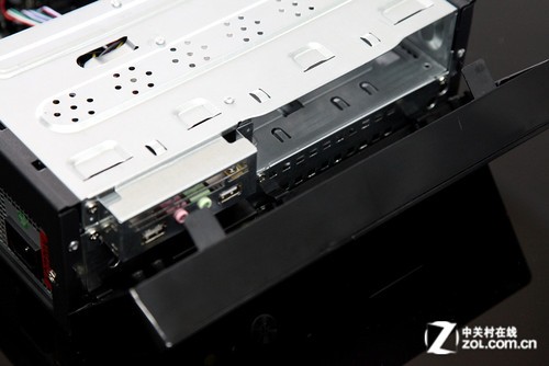 家庭娱乐好选择 HTPC迷你机箱安装实战 