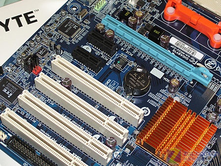 ���Σ�GIGABYTE��GA-M52S-S3PͼƬ���� ��5�� -ZOL�йش����ߵ�5��