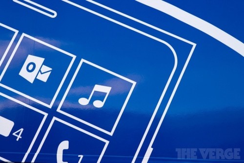 今日必读:微软WP8.1将去掉后退按钮