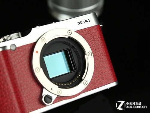 X系列小小妹 富士微单X-A1外观介绍_富士 X-A