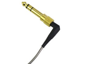 【XBA-30和AH-C400哪个好】天龙AH-C400和