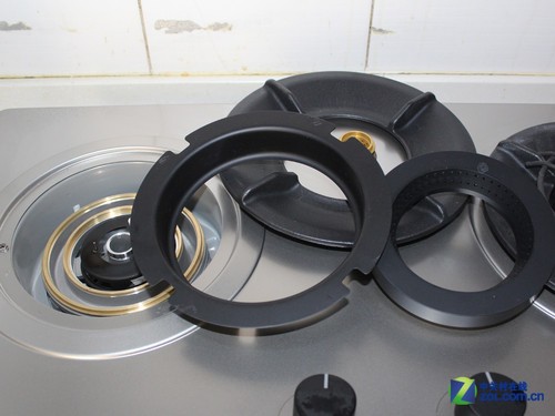 双聚能内燃火 万和嵌入燃气灶新品图赏_万和燃