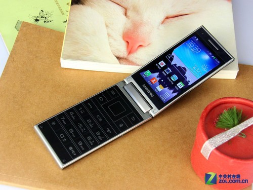 售价过万 奢华皮质翻盖三星G9098图赏_三星