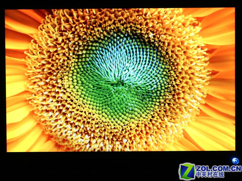 0.4���Ĳ�� ���׿�HDMI�ӿ�21.6����ͼƬ����,ͼ13-ZOL�йش����ߵ�13��