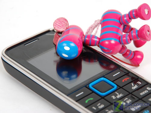 ŵ���ǣ�NOKIA��3500cͼƬ���� ��49�� -ZOL�йش����ߵ�49��