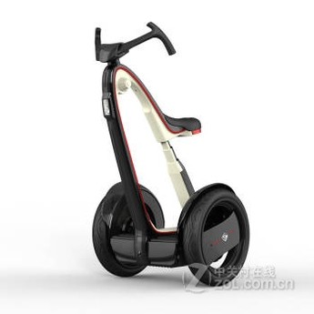 电动独轮车和新世纪机器人 两轮思维平衡车 体