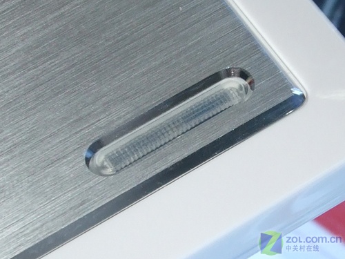 ����1G���� ����120GB�ƶ�Ӳ��599ԪͼƬ����,ͼ4-ZOL�йش����ߵ�4��