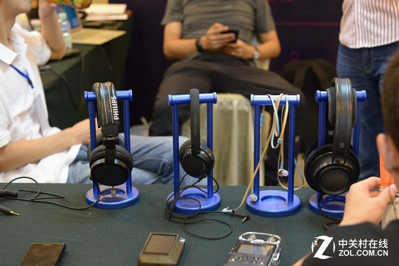 【高清图】飞利浦Fidelio全系耳机亮相Jaben展