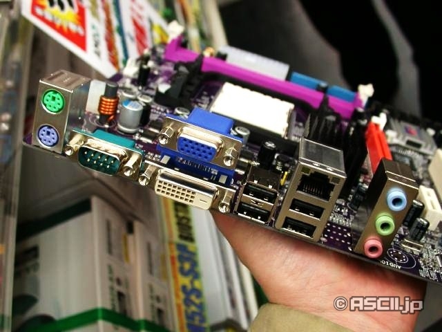690G����� �׿�һ��AMD 740G�ͼ۵���ͼƬ����,ͼ3-ZOL�йش����ߵ�3��