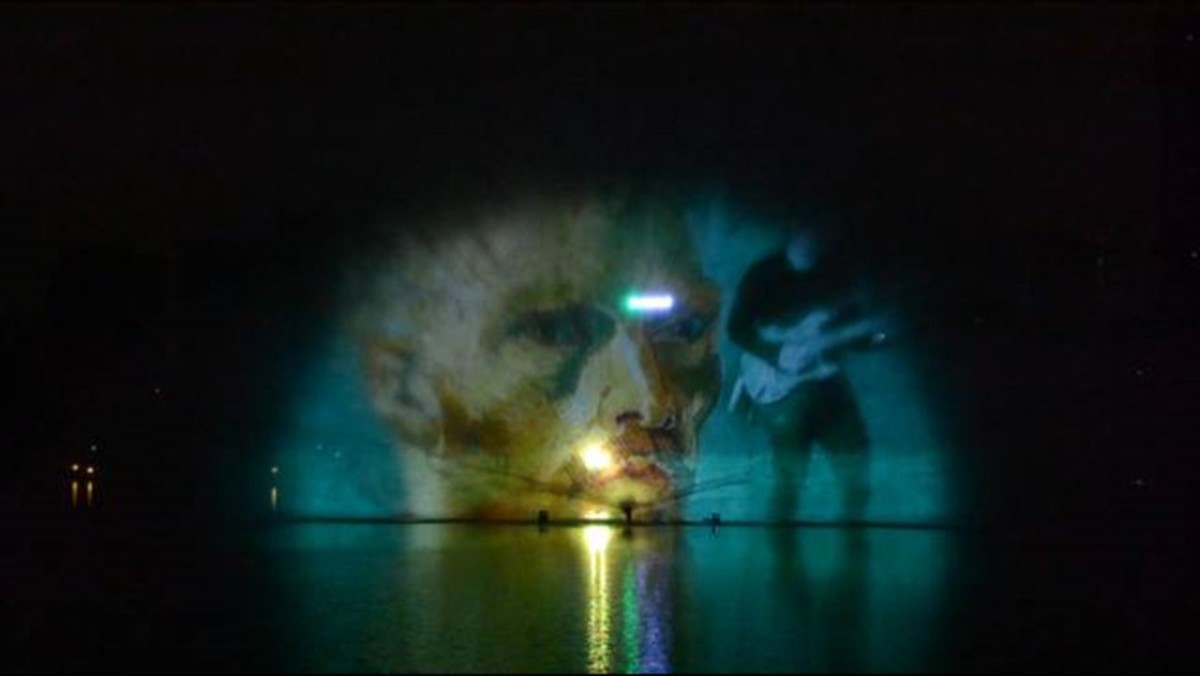 【高清图】裸眼3D水幕电影酷爆“东湖跨年艺术季” 图4 -ZOL中关村在线