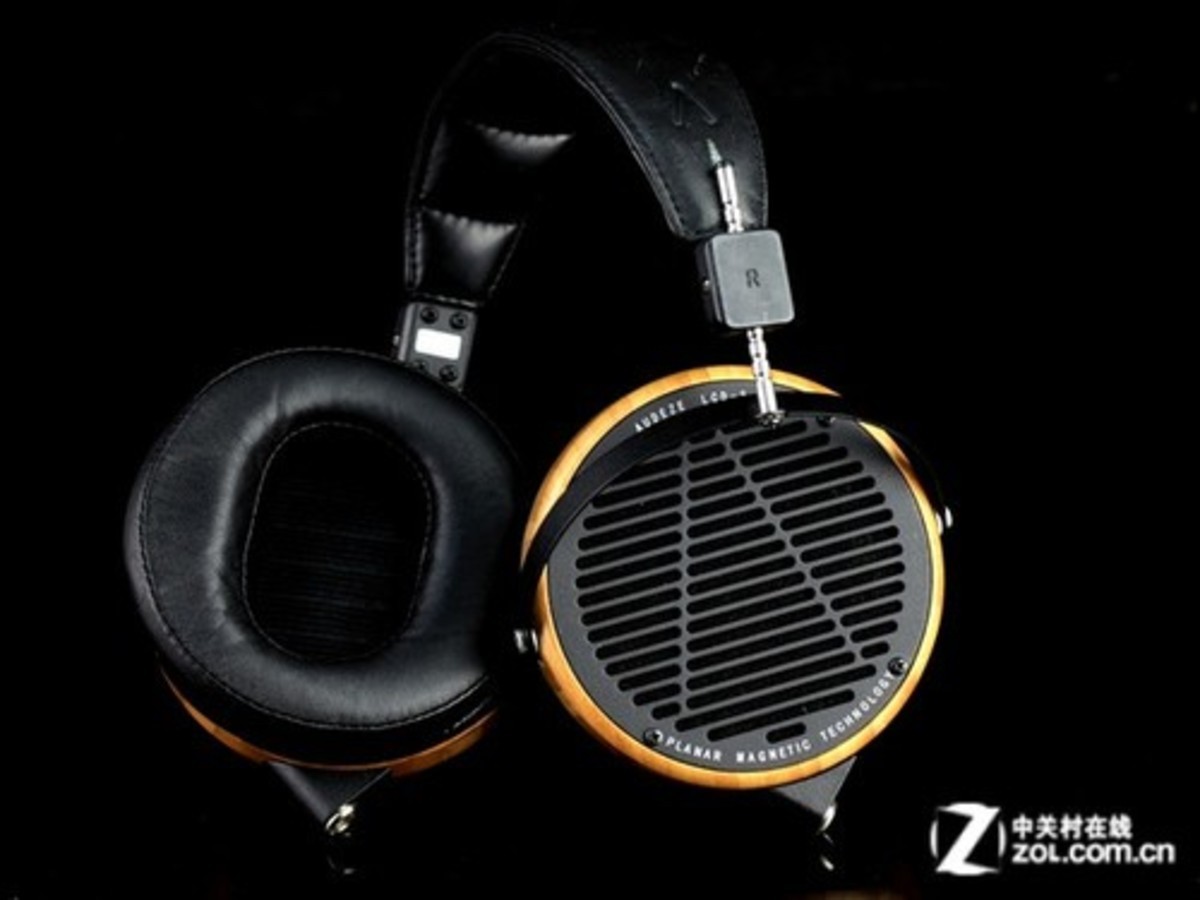 【高清图】苹果商店最贵耳机 竟是这牌子最便