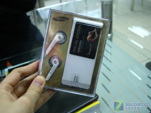 ���ǣ�Samsung��YP-T08��2GB����װ ��1��