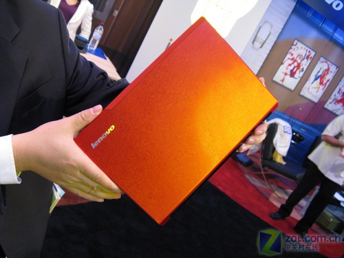 ��2600Ԫ ����IdeaPad U110��ɫ�浽��ͼƬ����,ͼ2-ZOL�йش����ߵ�2��