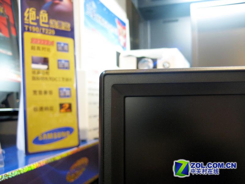 ���ǣ�Samsung��913NWͼƬ���� ��27�� -ZOL�йش����ߵ�27��