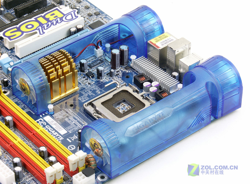 ���Σ�GIGABYTE��G1975XͼƬ���� ��15�� -ZOL�йش����ߵ�15��