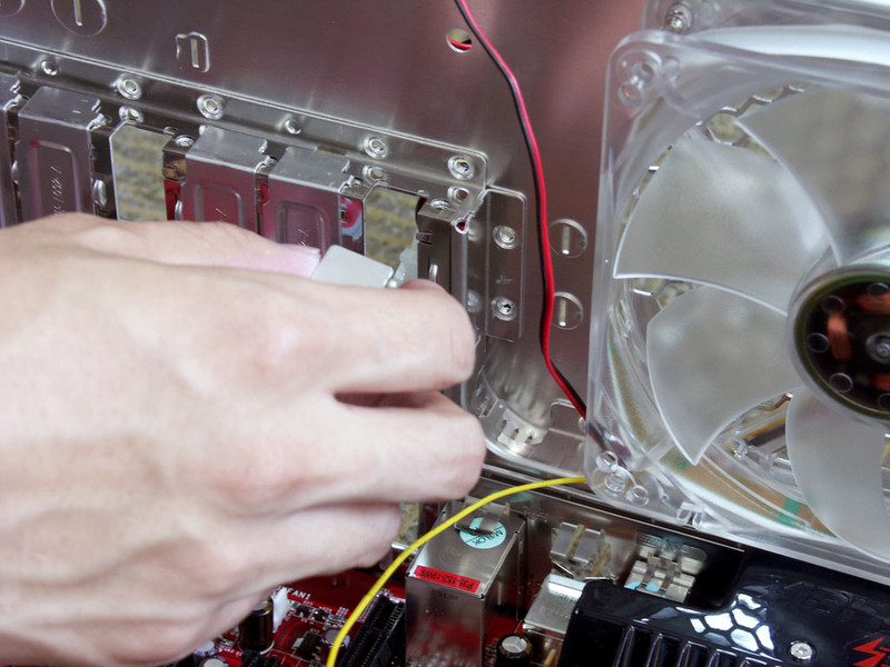 �ɾͲ���װ������ PCI-Eװ��ȫ����ͼƬ����,ͼ14-ZOL�йش����ߵ�14��