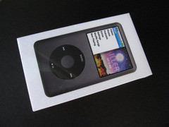 数万首歌曲随身带 iPod classic3现1599元 