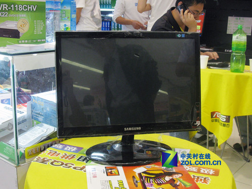 ����P1950WҺ����ʾ�� 1029 