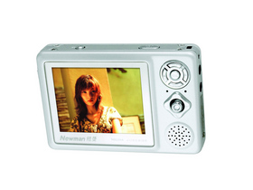 ����ʱ����6.3���������Ŧ��M910 8G ƽ�����ܵ�Ӱ�� 4.3�紥���� MP5 WIFI+3G ��Ʒ