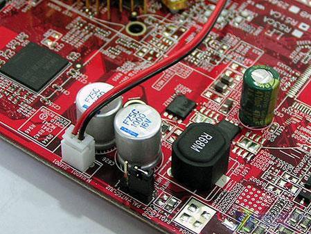 显卡x1300_radeon x1300 驱动_x1300显卡