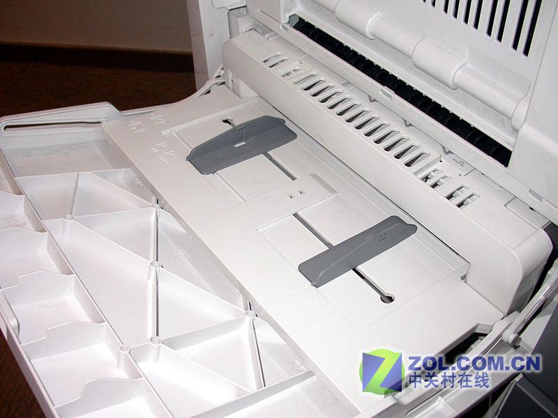 ���գ�HP��HP 4700DTNͼƬ���� ��13�� -ZOL�йش����ߵ�13��