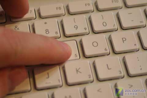 ƻ��13.3Ӣ�����˫�˱�MacBook����ͼƬ����,ͼ9-ZOL�йش����ߵ�9��