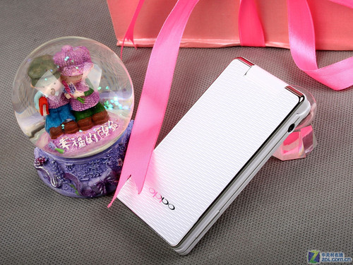 唯美翻盖 佛山OPPO A520行货报价850元