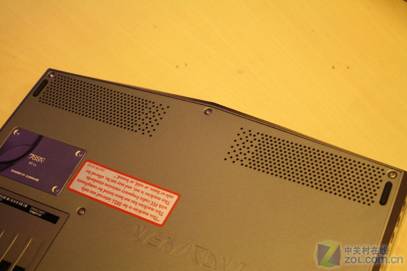 С�ͺ�ը�� Alienware M11x�׷�ͼ��ͼƬ����,ͼ27-ZOL�йش����ߵ�27��