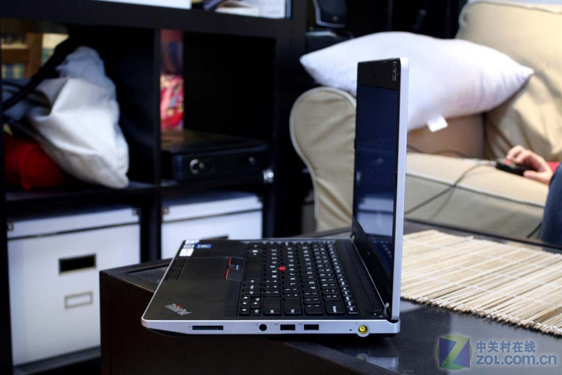 ���������� Ů������ThinkPad��С�챾��ͼƬ����,ͼ14-ZOL�йش����ߵ�14��