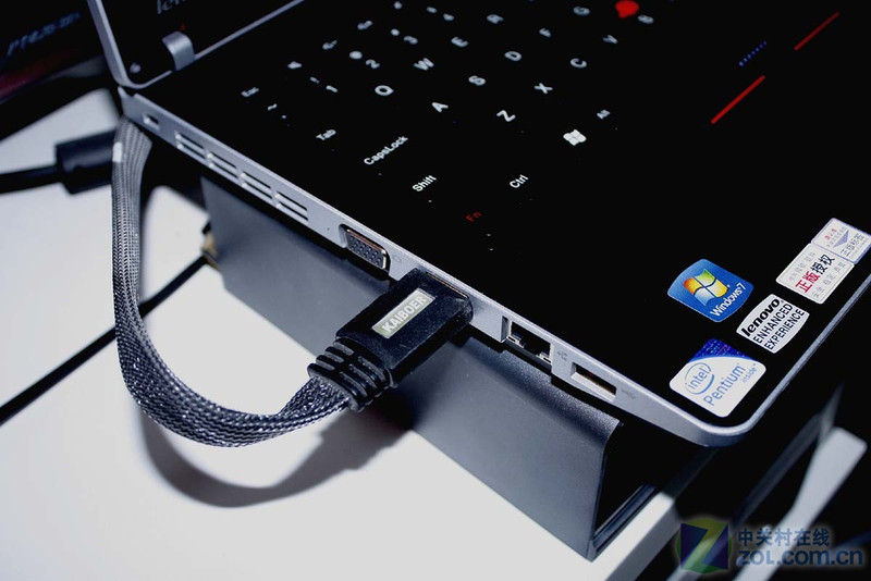 ���������� Ů������ThinkPad��С�챾��ͼƬ����,ͼ20-ZOL�йش����ߵ�20��