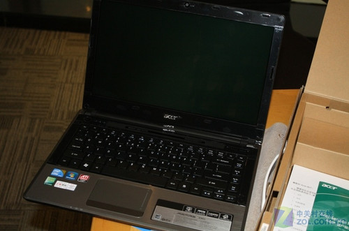 Acer 4745抵达ZOL 全国首测期待 