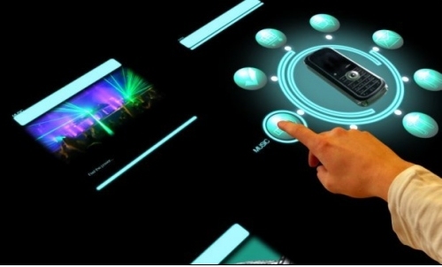 【高清图】索尼6月推茶几电脑:类似微软Surfa