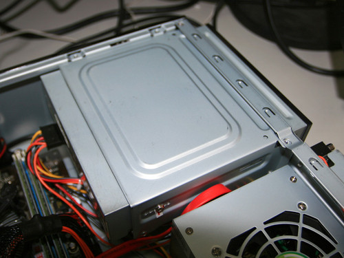 htpc机箱图片_htpc 机箱_htpc机箱 硬盘安装