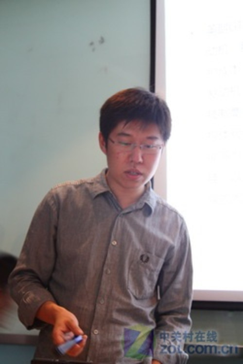 发布会现场问答环节_3M投影机