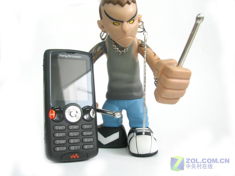 ���ᰮ���ţ�Sony Ericsson��W810cͼƬ���� ��53�� -ZOL�йش����ߵ�53��
