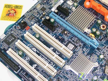 ���Σ�GIGABYTE��M55plus-S3G ��1��