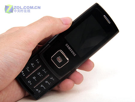 ���ǣ�Samsung��SGH-E908ͼƬ���� ��14�� -ZOL�йش����ߵ�14��