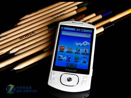 800MHz+Android2.1 三星I6500U外观评测