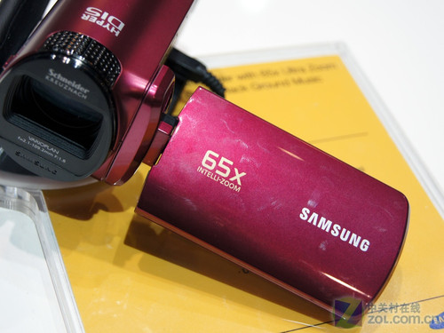 CES2011:暗光拍摄利器 三星Q10真机展示
