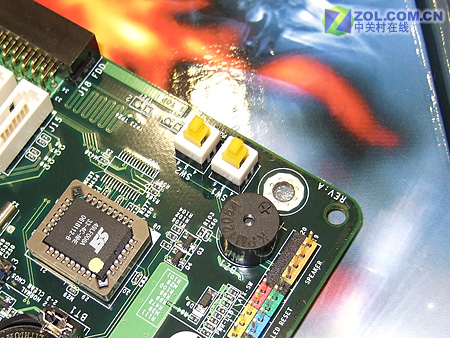 ��ʯ��DFI��DFI INFINITY 975X-GͼƬ���� ��9�� -ZOL�йش����ߵ�9��