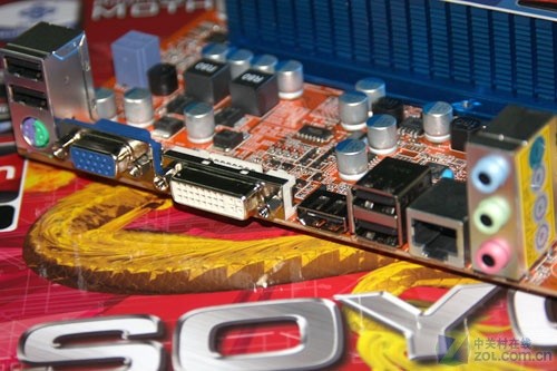 ˫��CPU+DX11�Կ� ÷��ȫ��APU��799Ԫ 