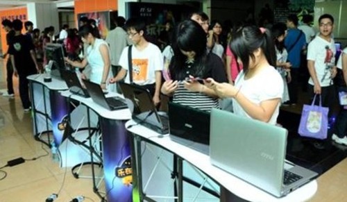 微星2011大型高校嘉年华活动四大城市完美收官 