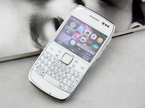 诺基亚全键盘经典_诺基亚全键盘对比_诺基亚全键盘